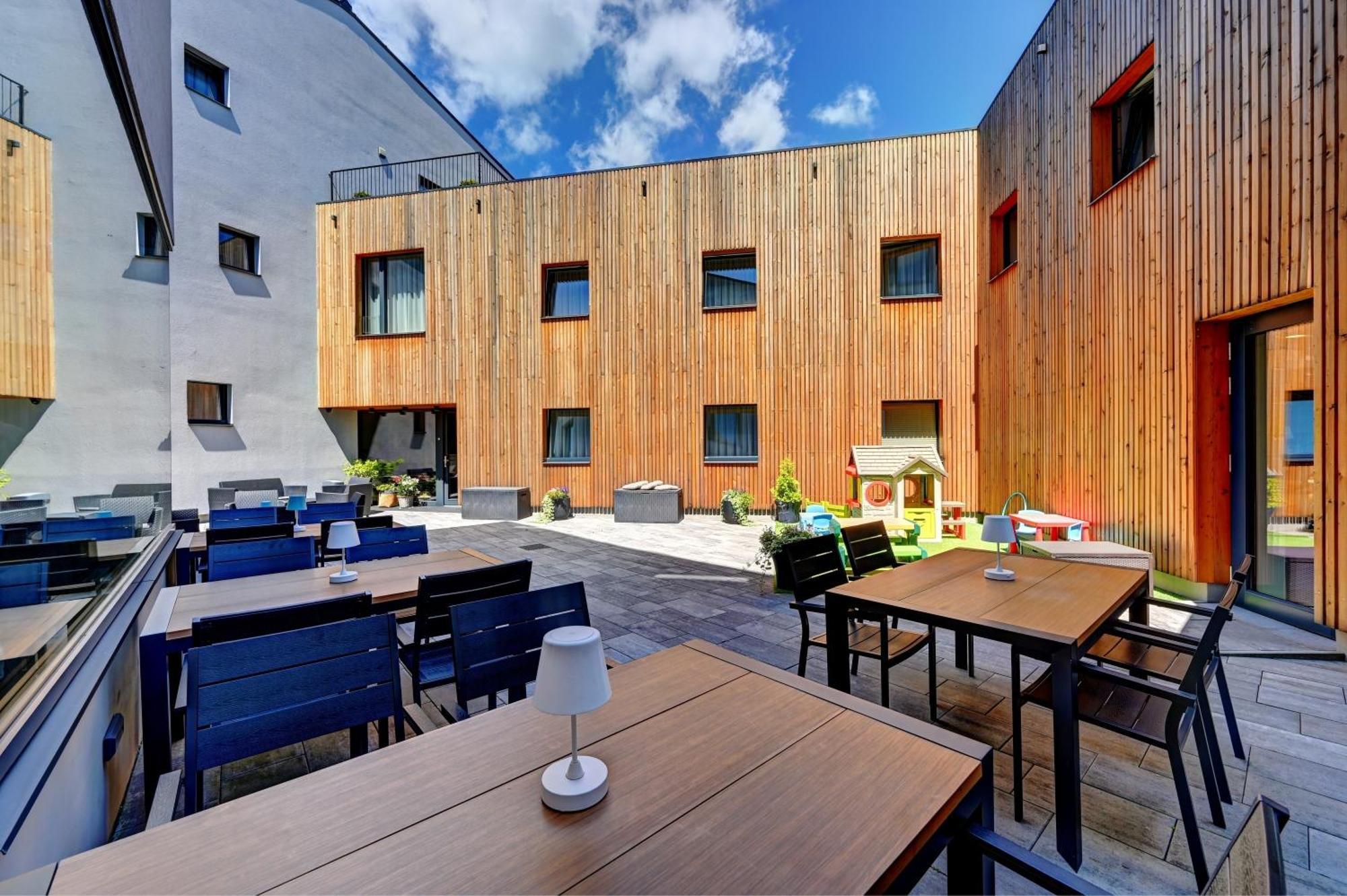 Wellness Hotel Fenix Liberec Dış mekan fotoğraf