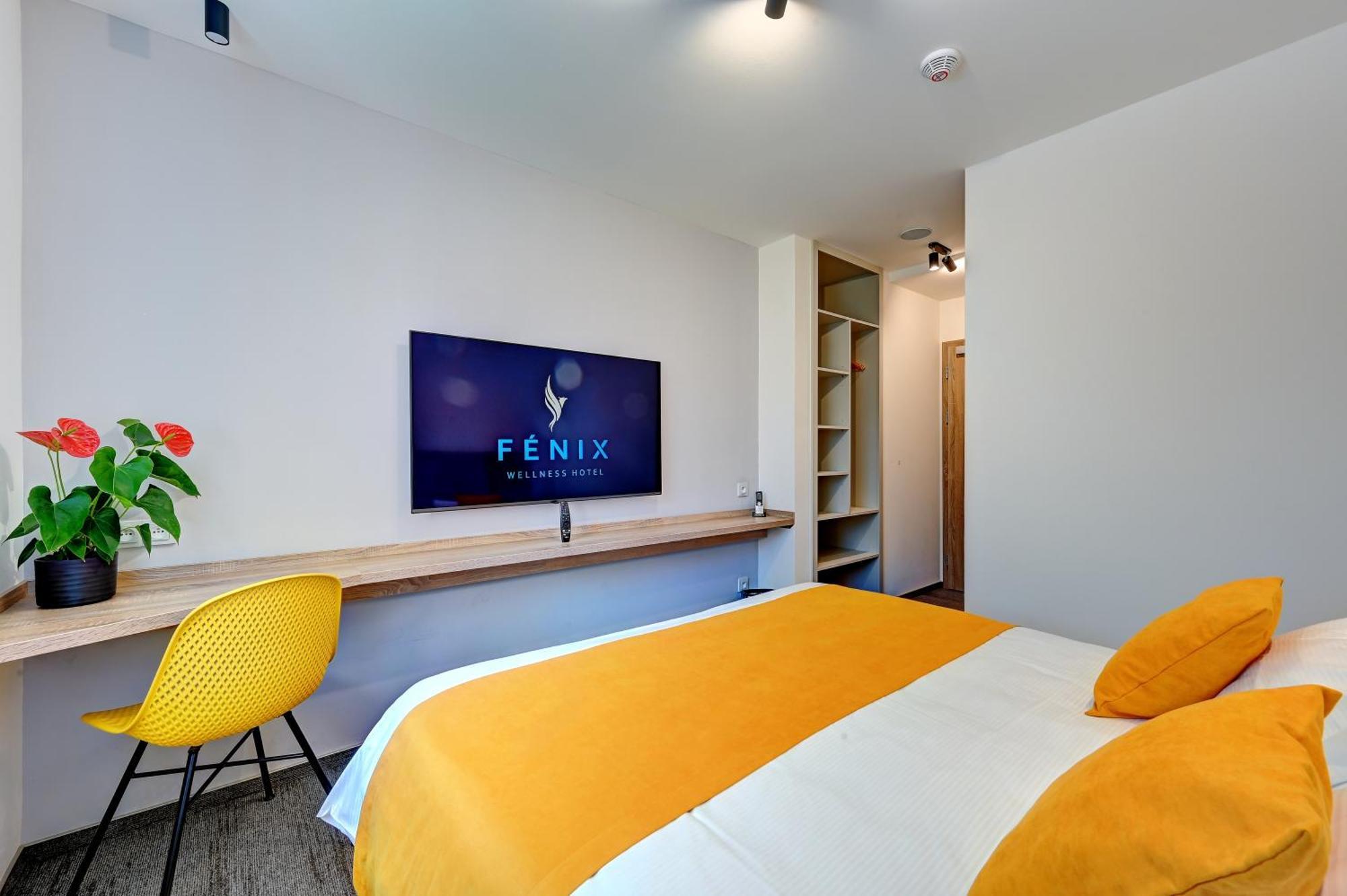 Wellness Hotel Fenix Liberec Oda fotoğraf