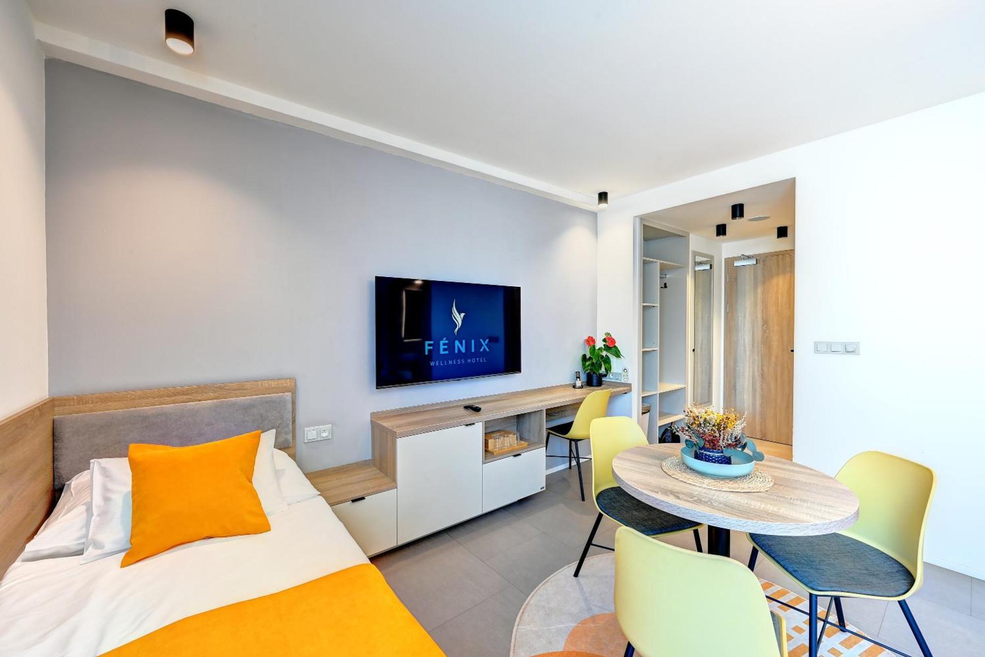Wellness Hotel Fenix Liberec Oda fotoğraf